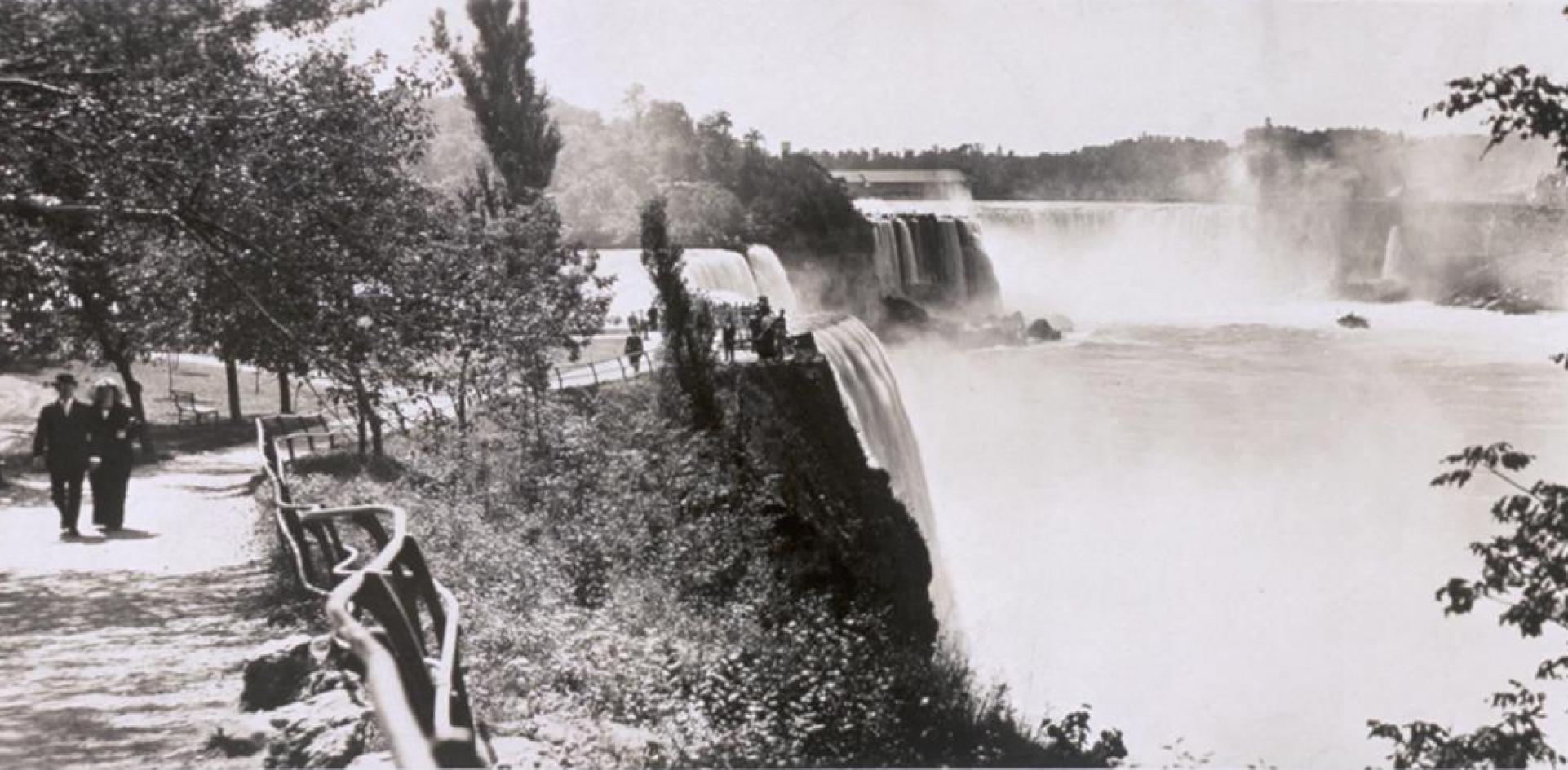 Photo Credit: <a href=__ashley.html Van Haeften</a> | Flickr niagara falls tourism history